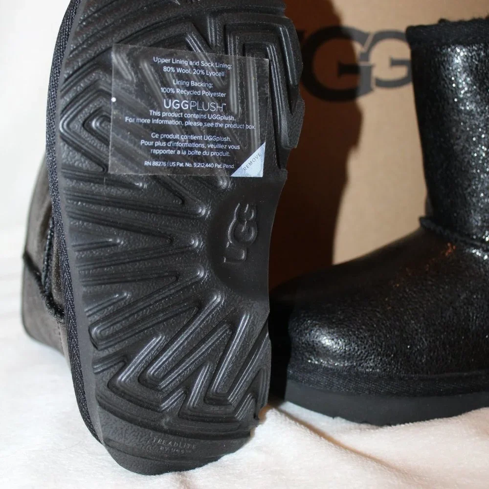 NIB UGG TODDLER CLASSIC SHORT LEATHER SHEARLING LINED METALLIC SPARKLE‎ BOOTS